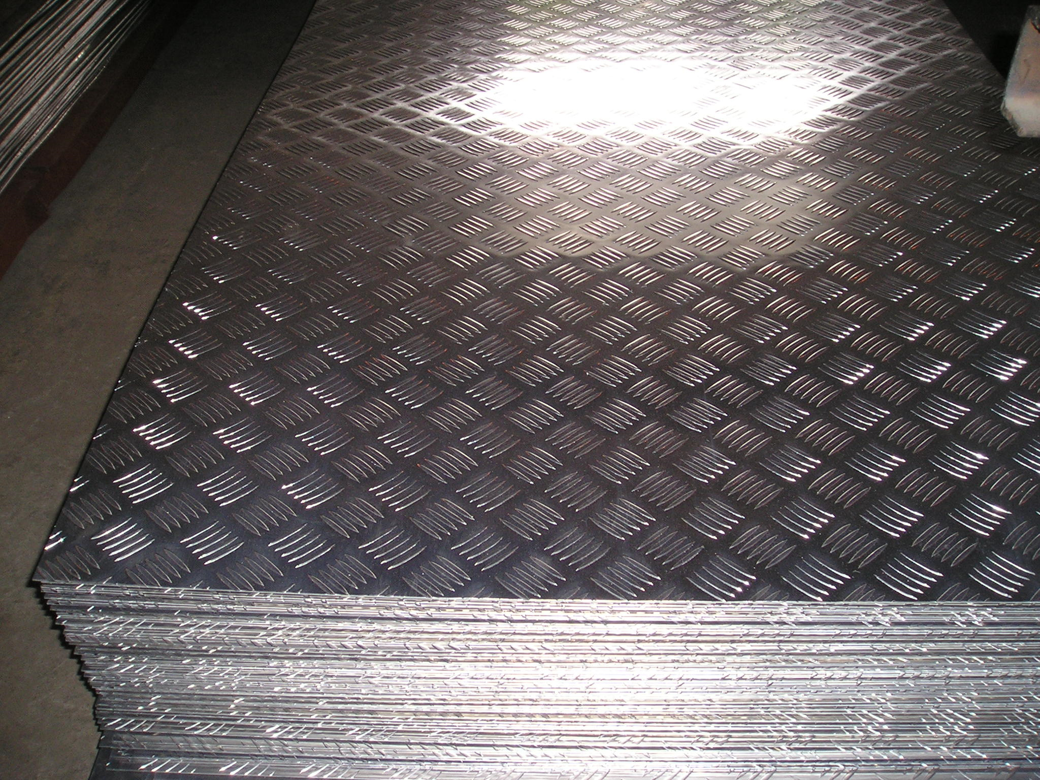 Flat Anti Slip Aluminum Sheet